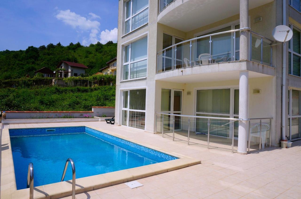 Апартамент Серена - Apartment Serena - Balchik Villa Zone Kültér fotó